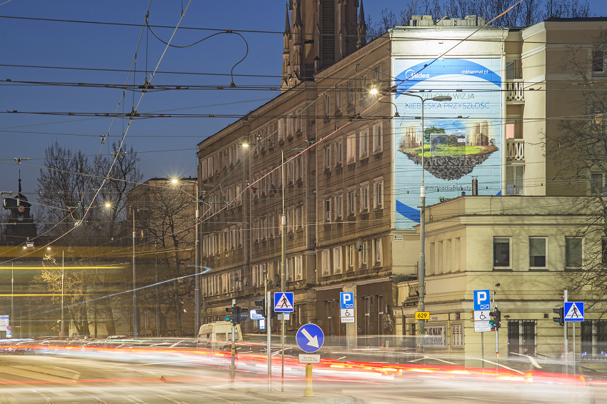 Midea maluje przyszłość - ekologiczny mural dla czystego powietrza w Warszawie