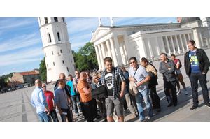 Kogo KOMFOVENT zaprosił do swojej fabryki?