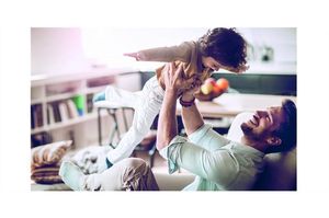 Gruntowa pompa ciepła Bosch Compress 6000 LW z kompaktową obudową i zasobnikiem