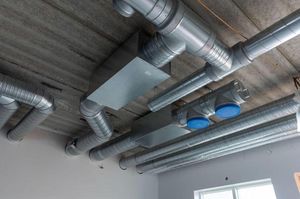 Jak zwiększyć szczelność systemu wentylacyjnego? Praktyczne wskazówki od Lindab. 