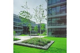 Prague business complex combines comfortable cooling with energy efficiency