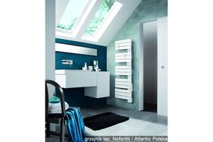 Wodno-elektryczny grzejnik łazienkowy