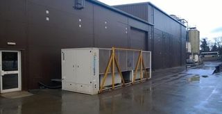 Ostatni wynajem kolegów z Wielkiej Brytanii do chłodzenia linii technologicznej w browarze.