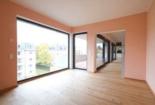 Ursa, ursalita, pure, pureone 40 pn, musikerviertel, reclam, realizacja